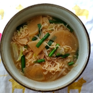 インスタント麺を美味しく♪大根ラーメン